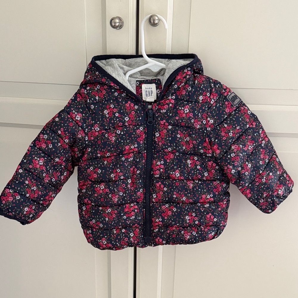 GAP Girls Navy and Pink Floral Puffer Jacket